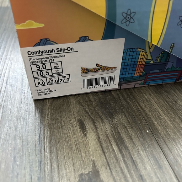 Vans x Simpsons “Springfield” comfycush Slip Ons - Picture 4 of 4